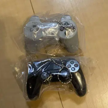 플레이스테이션 컨트롤러 기동음 가챠 PS4 초대