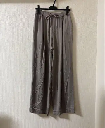 Spick and Span 새틴 이지 팬츠 베이지 카키 36