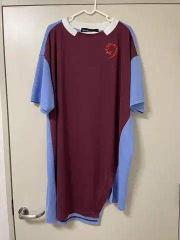 새상품급 메르시보쿠 스포츠 티셔츠 원피스