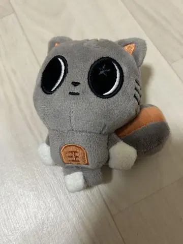 풀바두 다고냥 키링 초기