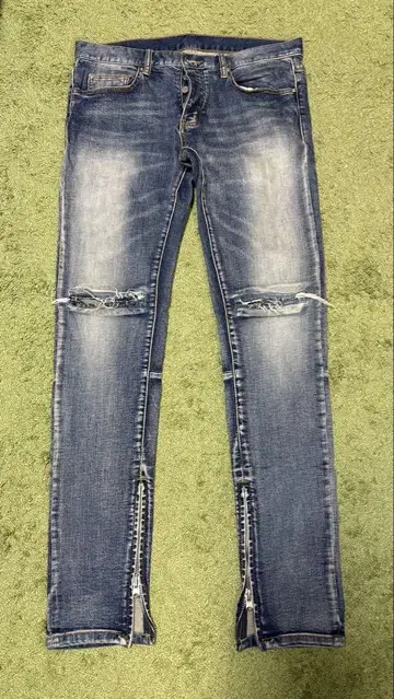 mnml 데미지 가공 스키니 청바지