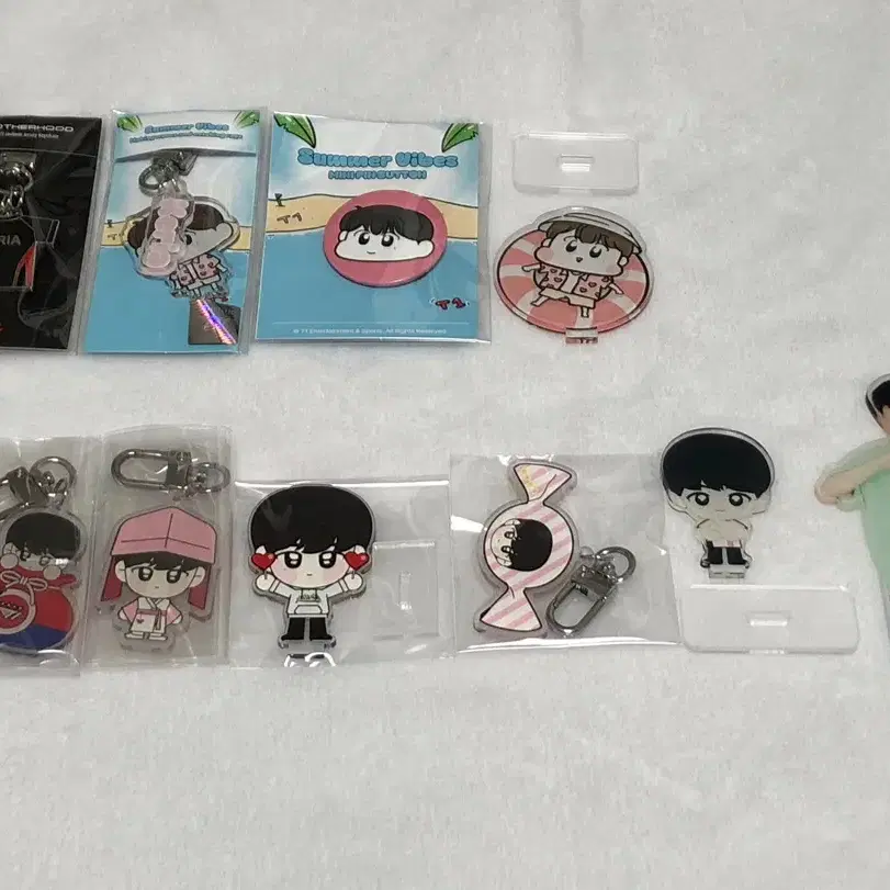 Hàng off sẵn) HOLDER/ CARD/MERCH T1 Faker/Oner/Doran