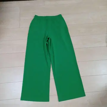 그린 와이드 팬츠