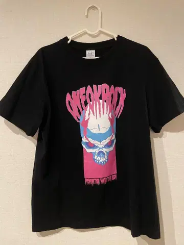 ONE OK ROCK 원 오크록 티셔츠 M