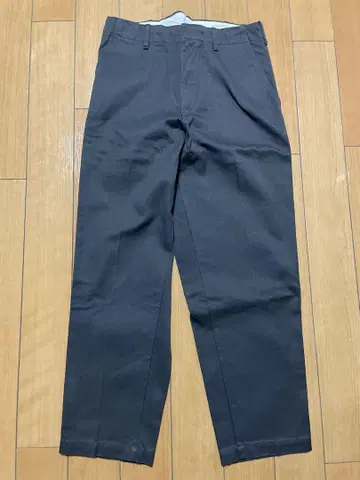 유니클로 Uniqlo U 와이드 핏 테이퍼드 앵클 치노 그레이
