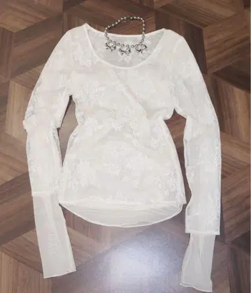 musubore 레이어드 레이스 탑
