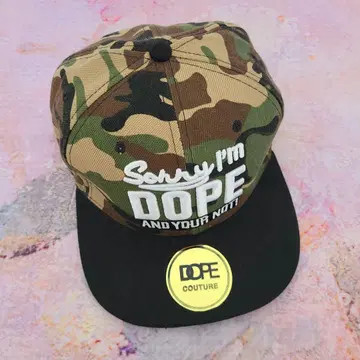 DOPE COUTURE 카모플라쥬 캡