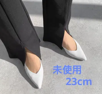마미안 스틸레토 V 컷 백 밴딩 뮬 화이트 23cm