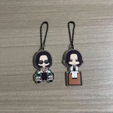 GLAY HMV 스와린코 아크릴 키링 TAKURO