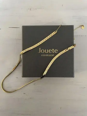 JOUETE(쥬에테) 스네이크 체인 골드 컬러 목걸이