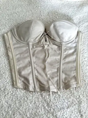 MIRROR MIRROR 백리스 뷔스티에 D70 베이지