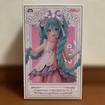 하츠네 미쿠 피규어 Wonderland 라푼젤