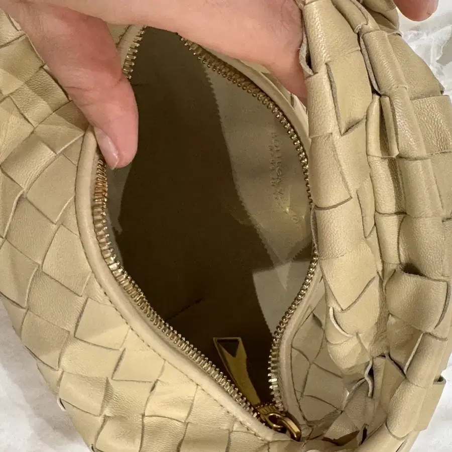 BOTTEGA VENETA ハンドバッグ・PORRIDGE BOTTEGA VENETA | 보테가베네타 Bottega Veneta Mini Jodie Bag