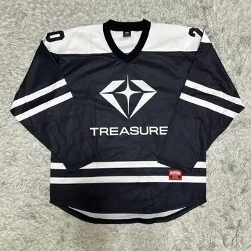 TREASURE 유니폼 공식