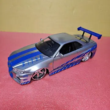 JADA TOYS 2002 닛산 스카이라인 GT-R R34