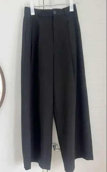 louren 더블 턱 팬츠