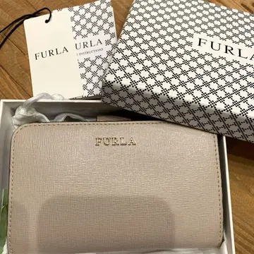 FURLA 접이식 지갑 베이지
