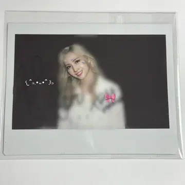 TWICE 허벅지 친필 사인 폴라로이드 Fanfare