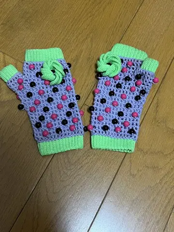 chopova lowena 비즈 그로브