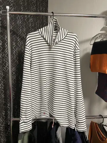 DRESSTERIOR 스트라이프 넥 롱 티셔츠 L 사이즈