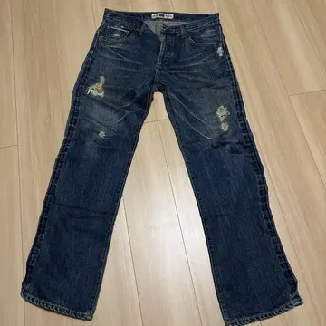 Justin 데미지 가공 스트레이트 데님