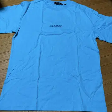 새상품 XLARGE 스카이블루 티셔츠 L 사이즈