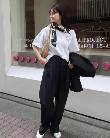 Bibiy B. STAR TEE 화이트 미사용 새상품