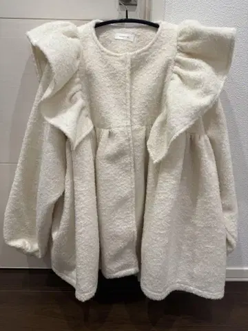 MARRY ME MARRYME 마리미 ANGEL COAT