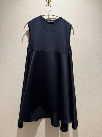 yokochan 슬리브리스 네이비 튜닉 36