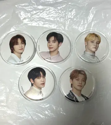 TXT 카페 캔 배치