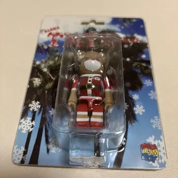 TMT MELE KALIKIMAKA 2009 베어브릭 100%
