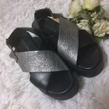 ROSE BUD 로즈 버트 샌들 39 24.5 블랙 실버