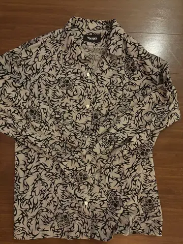 MASSES SKULL 스컬 셔츠 M 사이즈