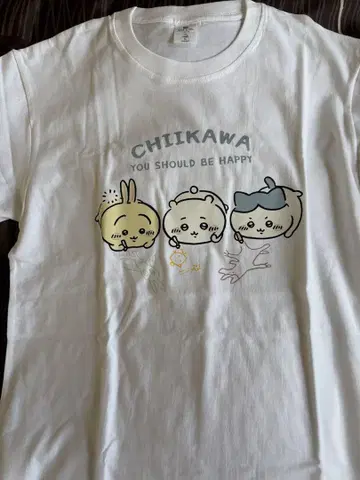 CHIIKAWA YOU SHOULD BE HAPPY 티셔츠