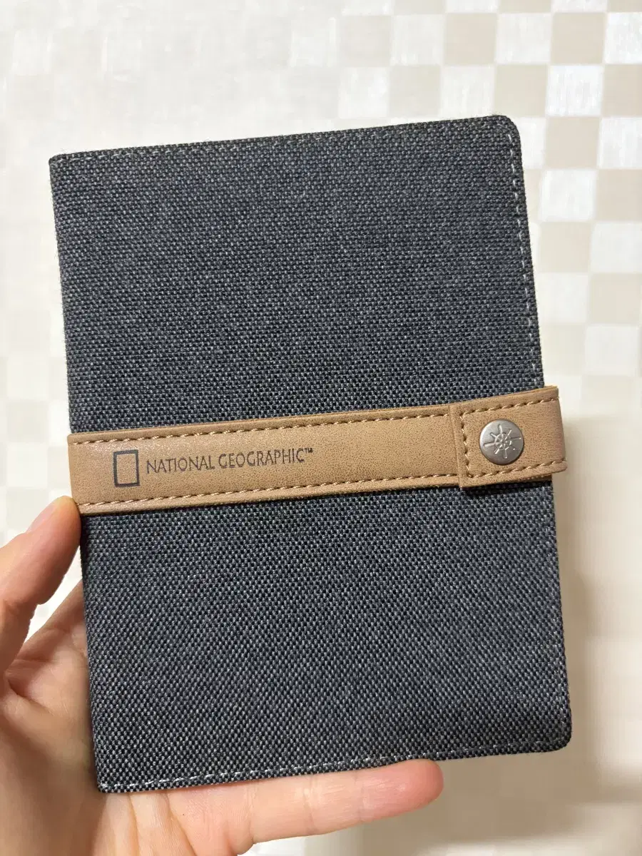 National Geographic Passport Wallet/Passport Case