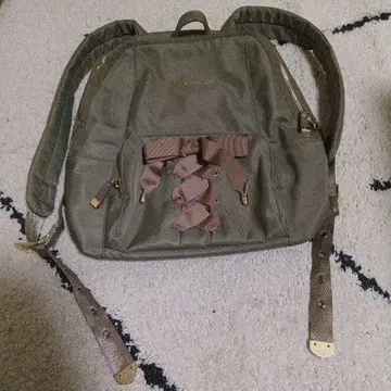 질스튜어트 백팩