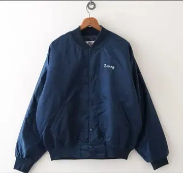 GAME Sportswear Ltd. 봄버 자켓 기업 로고