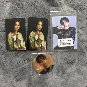 사와무라 레이 트레이딩 카드 캔뱃지