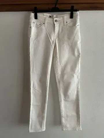 리바이스 화이트 보이프렌드 데님