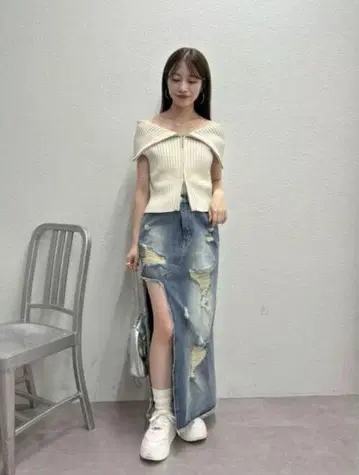 Chico 데미지 컷오프 데님 스커트