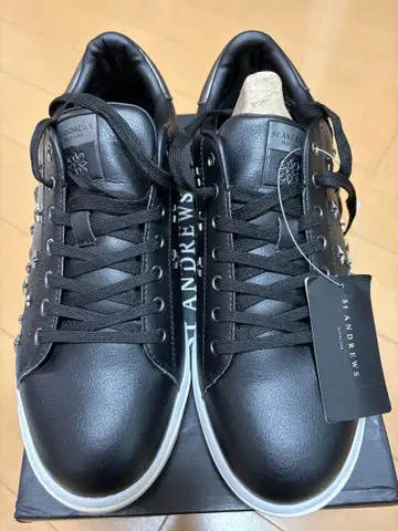 St. Andrews 스터드 블랙 캐주얼 슈즈