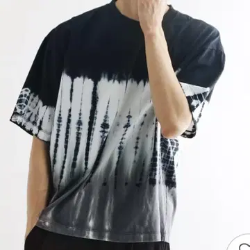 새상품 tk. TAKEO KIKUCHI 블랙 티셔츠 02/M