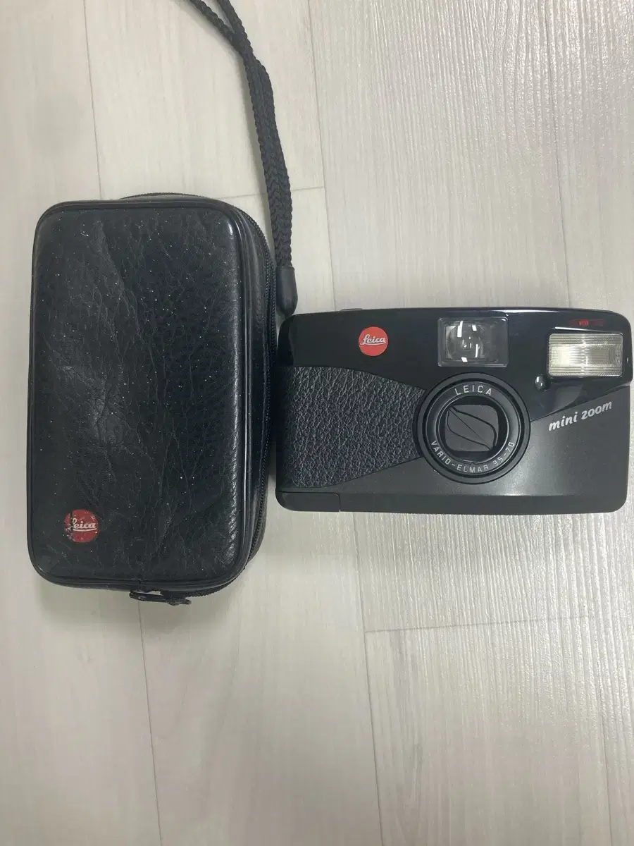 Leica Mini Zoom in Top Condition