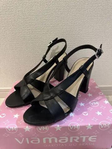 블랙 샌들 미들 힐 25cm