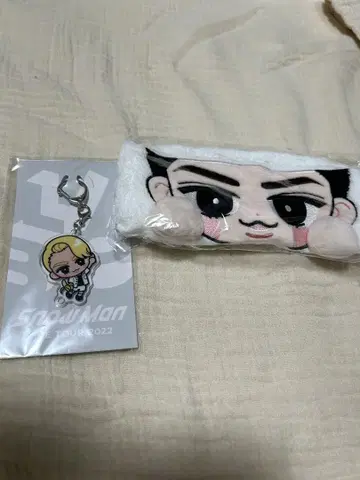 SnowMan 라울 헤어밴드 스노치 키링