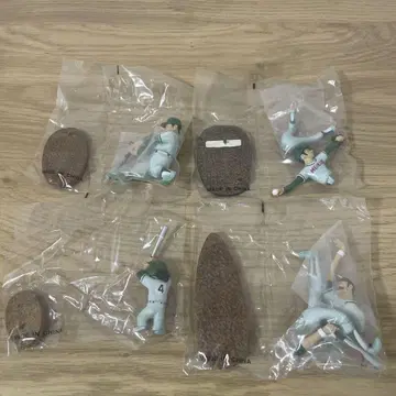 도카벤 피규어 4종 세트