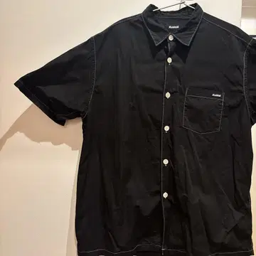 XLARGE 블랙 워크 셔츠 반팔