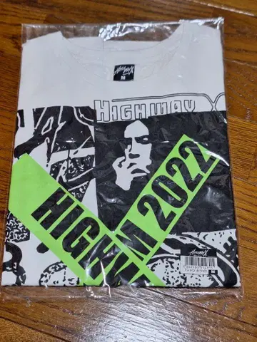 B'z 티셔츠 2022년 HIGH WAY X M 사이즈 새상품