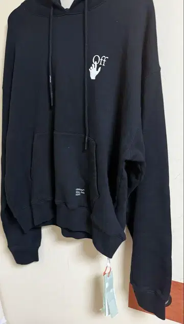 새상품 오프 화이트 Caravaggio Arrow Over Hoodie