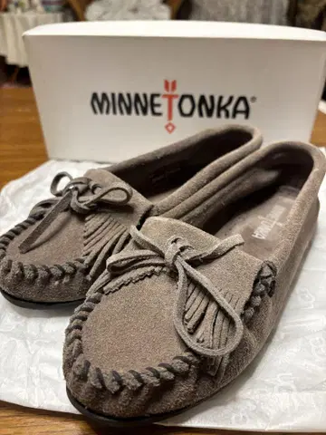 MINNETONKA 미네통카 브라운 모카신 신발